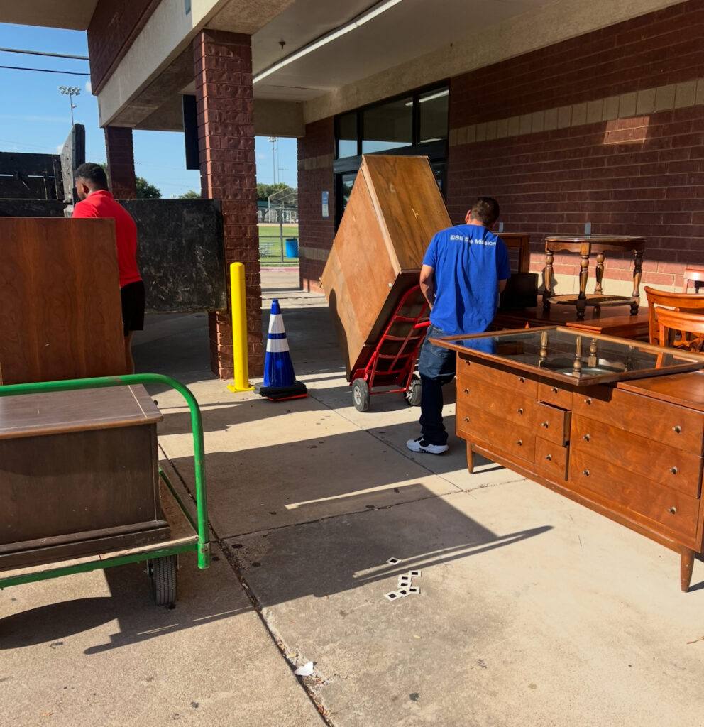 Junk Quest Donation drop off at Godwill